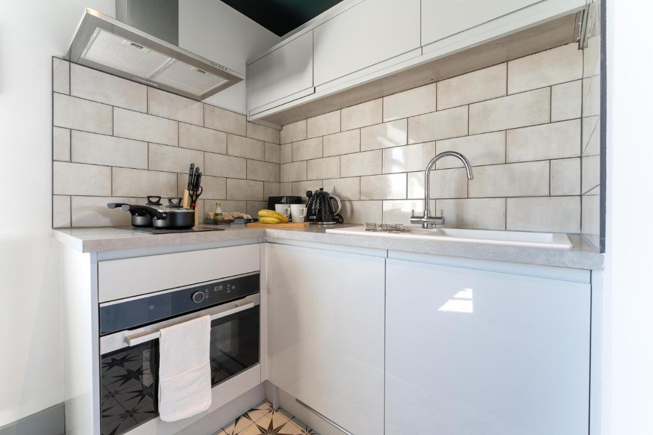 The Madison - Premium Self Check-In Studios & Apartments Southampton Buitenkant foto