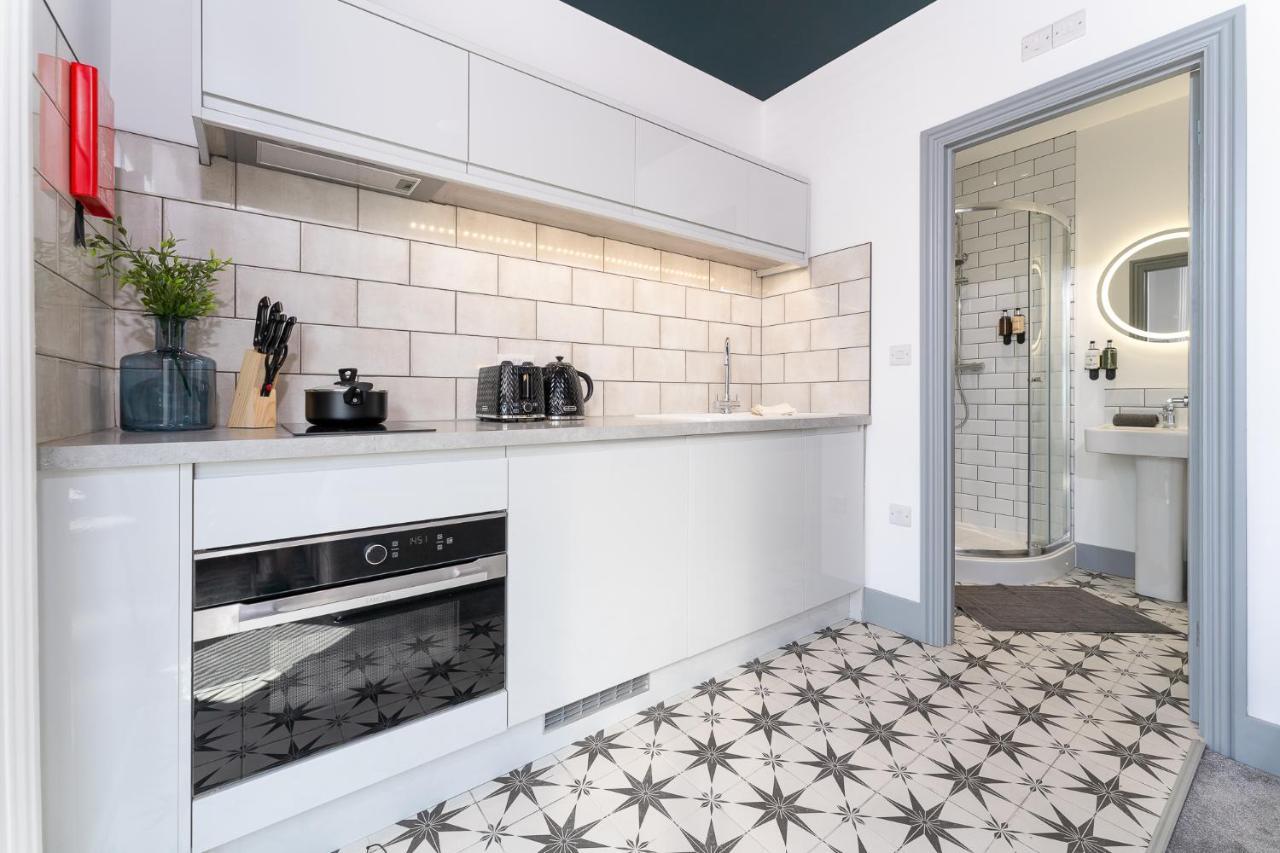 The Madison - Premium Self Check-In Studios & Apartments Southampton Buitenkant foto