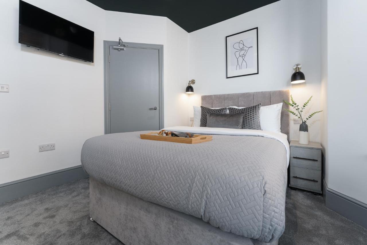 The Madison - Premium Self Check-In Studios & Apartments Southampton Buitenkant foto