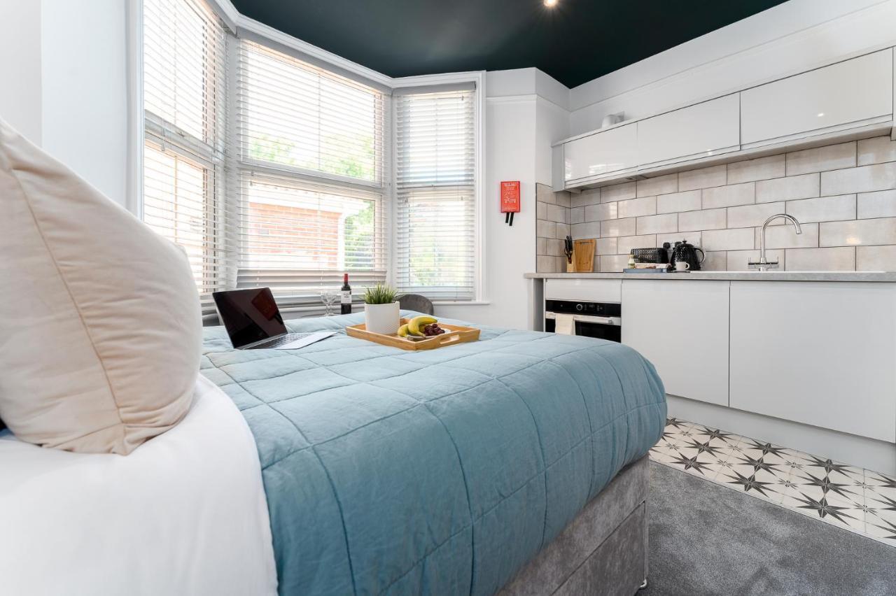 The Madison - Premium Self Check-In Studios & Apartments Southampton Buitenkant foto