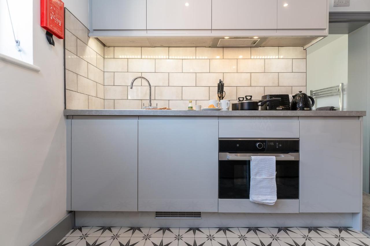 The Madison - Premium Self Check-In Studios & Apartments Southampton Buitenkant foto