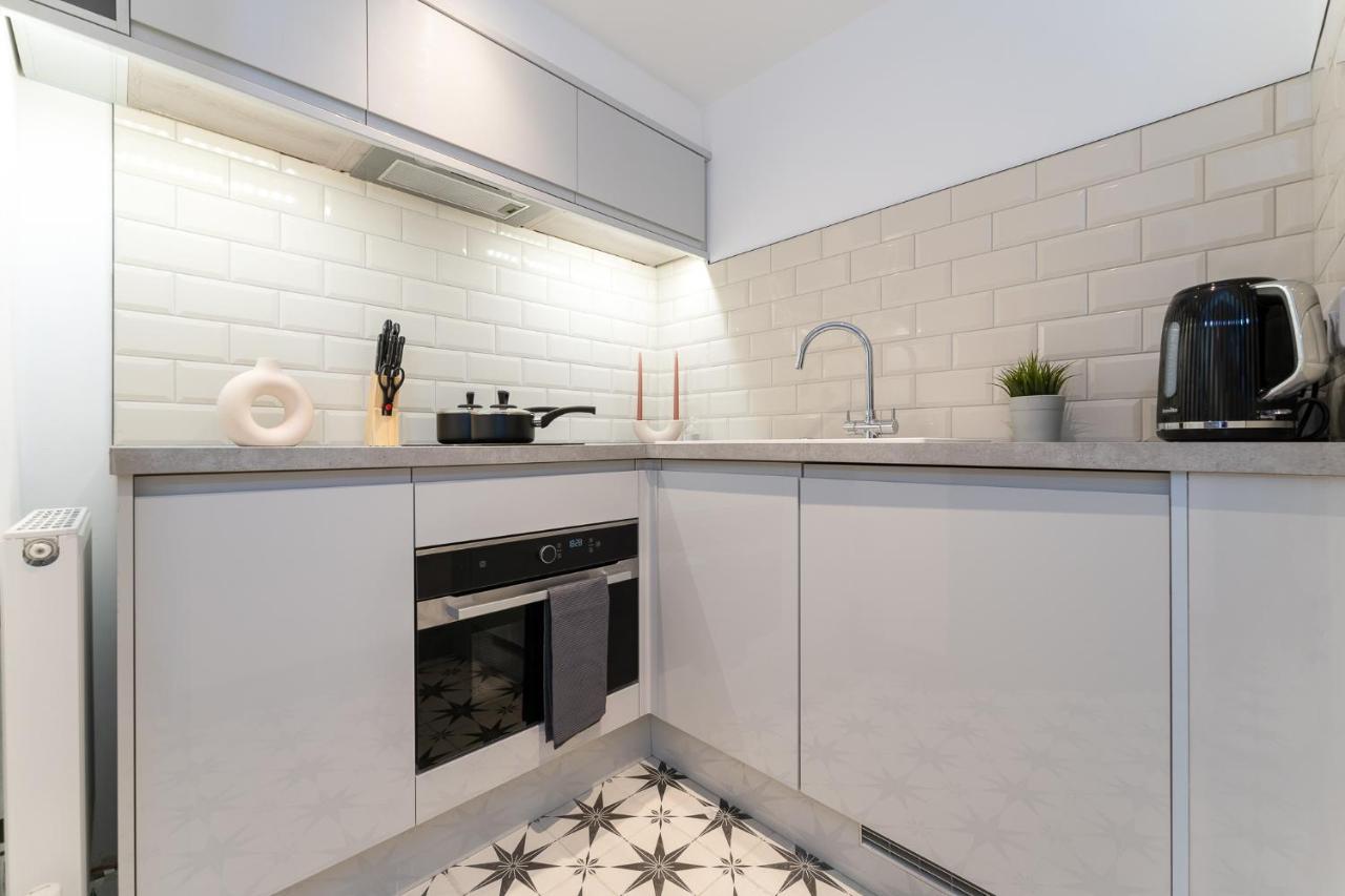 The Madison - Premium Self Check-In Studios & Apartments Southampton Buitenkant foto