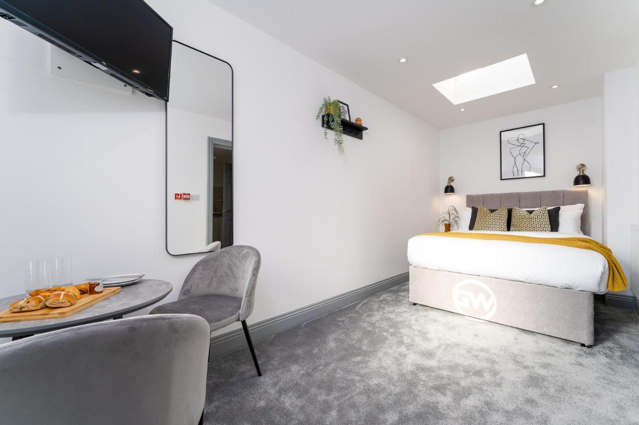 The Madison - Premium Self Check-In Studios & Apartments Southampton Buitenkant foto